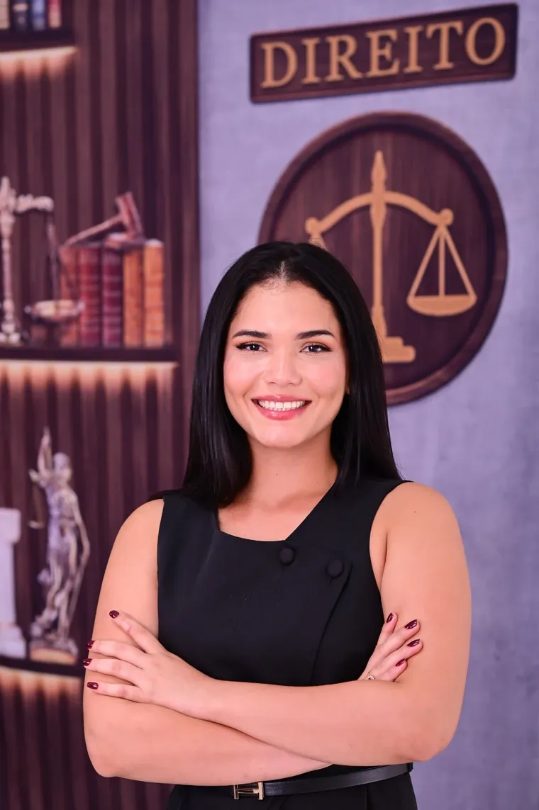 Dra. Esmeralda Marialva, OAB/AM 21163